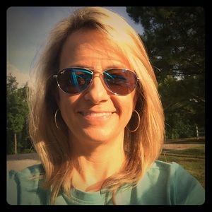 Meet your Posher, Kari